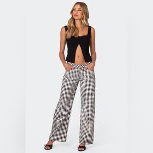 Edikted black and white gingham jeans size Large NWT